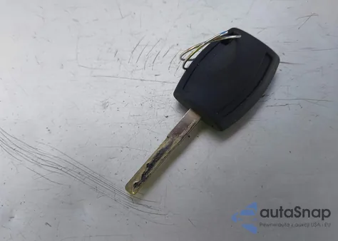 2016 Ford Focus S из США, поврежденный, VIN 1FADP3E21GL248877